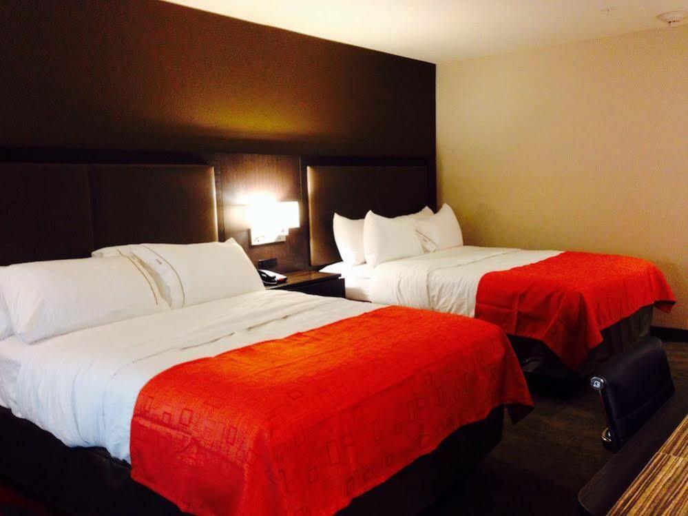 Holiday Inn Express Hotel & Suites Glasgow By Ihg Εξωτερικό φωτογραφία