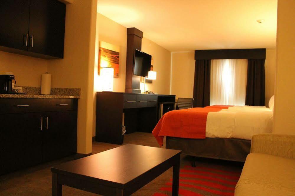 Holiday Inn Express Hotel & Suites Glasgow By Ihg Εξωτερικό φωτογραφία