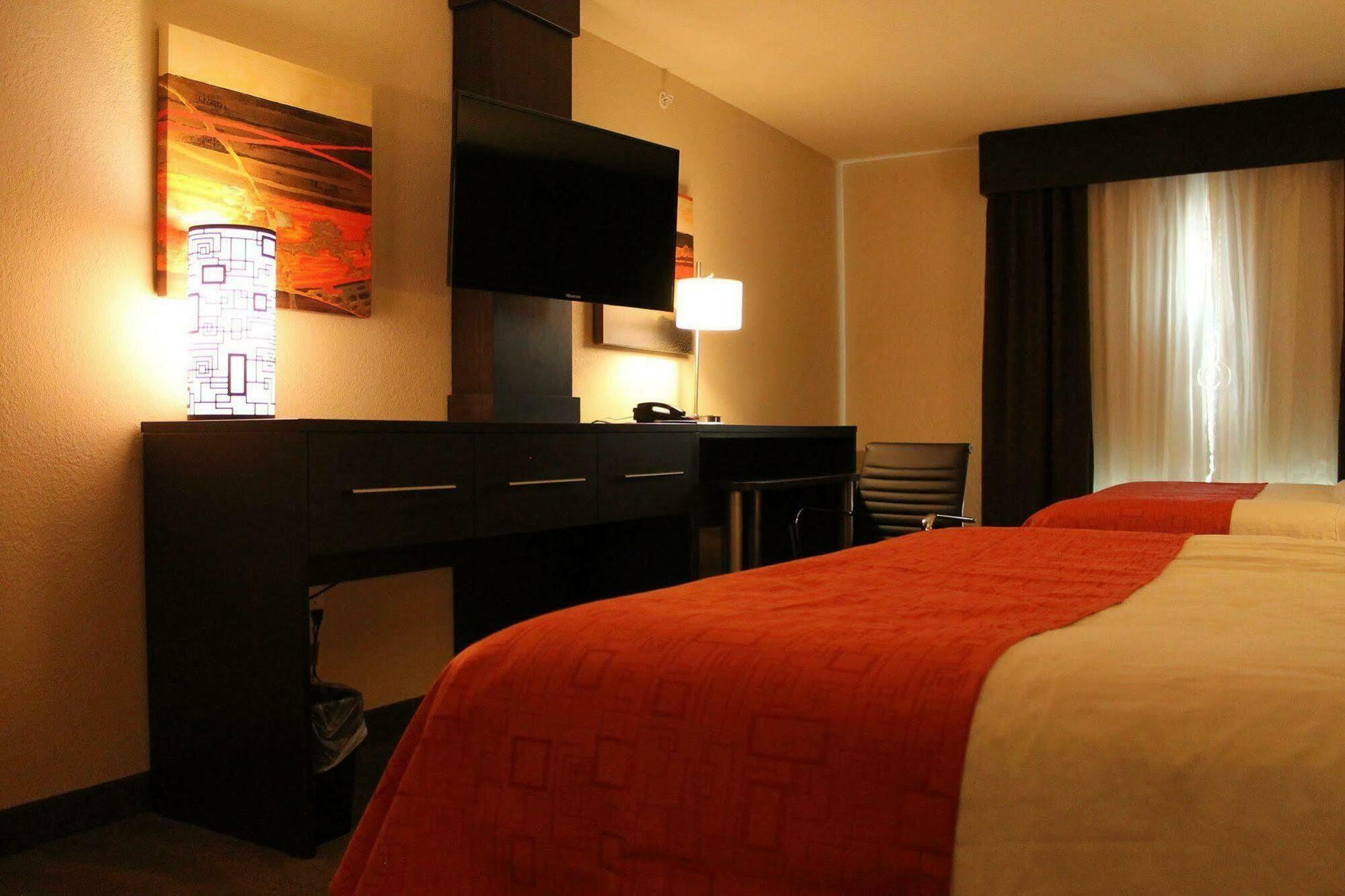 Holiday Inn Express Hotel & Suites Glasgow By Ihg Εξωτερικό φωτογραφία