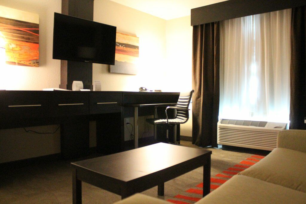 Holiday Inn Express Hotel & Suites Glasgow By Ihg Εξωτερικό φωτογραφία